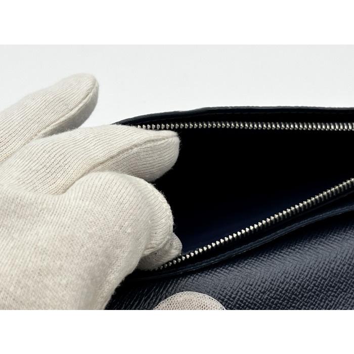 LOUIS VUITTON（ルイ・ヴィトン） エピ ポルトフォイユ・ブラザ 二