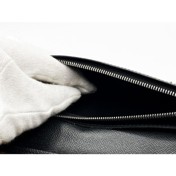 LOUIS VUITTON（ルイ・ヴィトン） モノグラムマカサー ポルトフォイユ