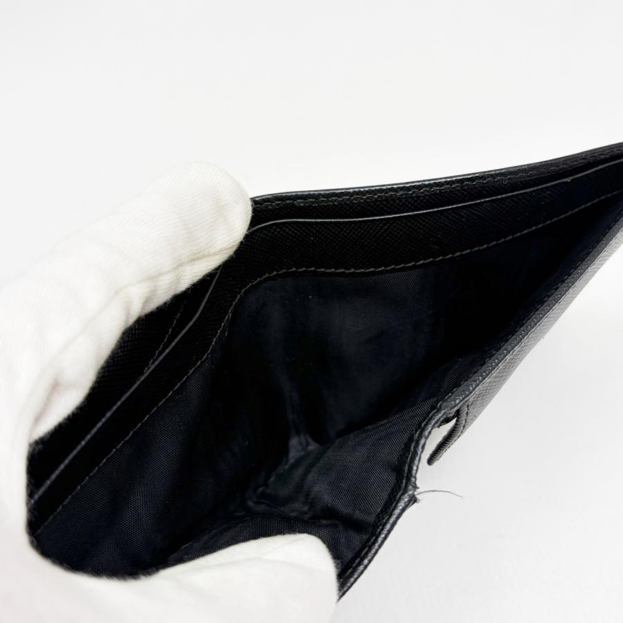 PRADA（プラダ） サフィアーノ 2つ折財布 黒 ブラック M738 : ゴールド 