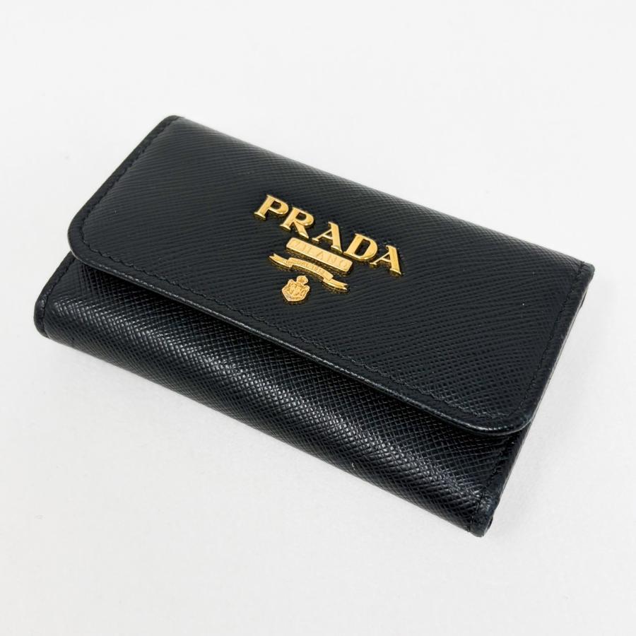 ☆未使用品☆PRADA サフィアーノ キーケース 6連 ブラック 1PG222 PRADA（プラダ） サフィアーノ 6連キーケース 1PG222 黒 ブラック