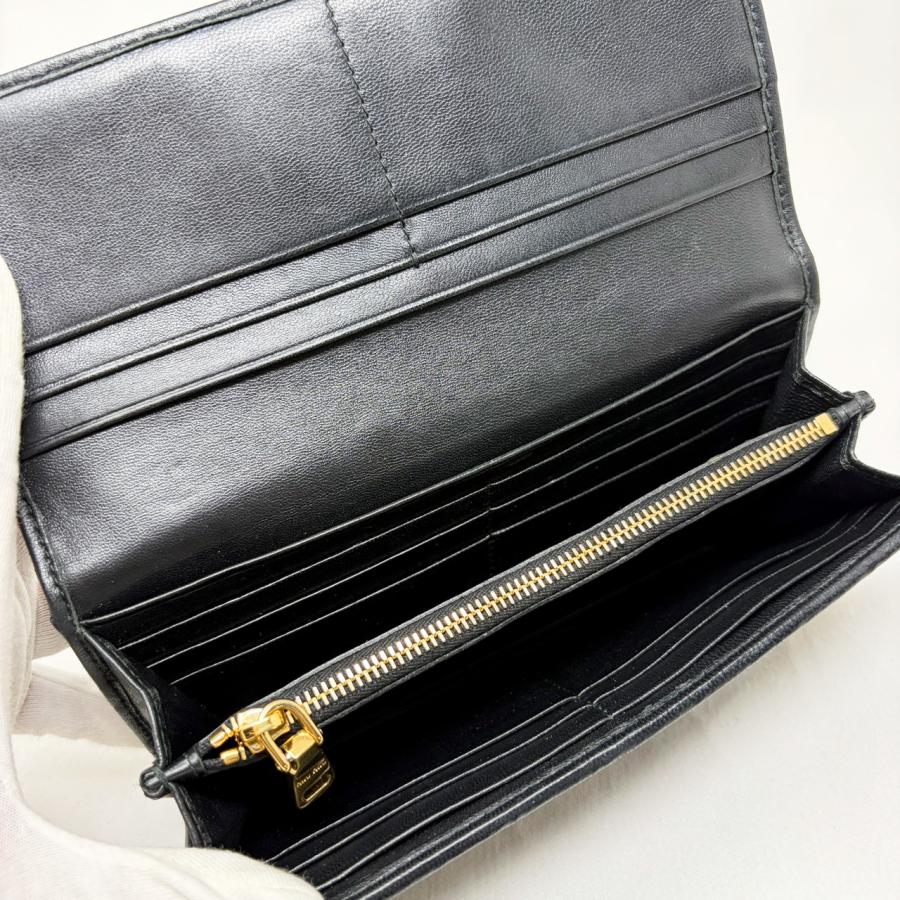 miu miu（ミュウミュウ） マテラッセ 長財布 黒 ブラック クリスタル