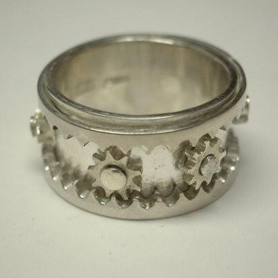 シルバー ギア メカニカルリング 005 ギアリング : ゴールドスミス