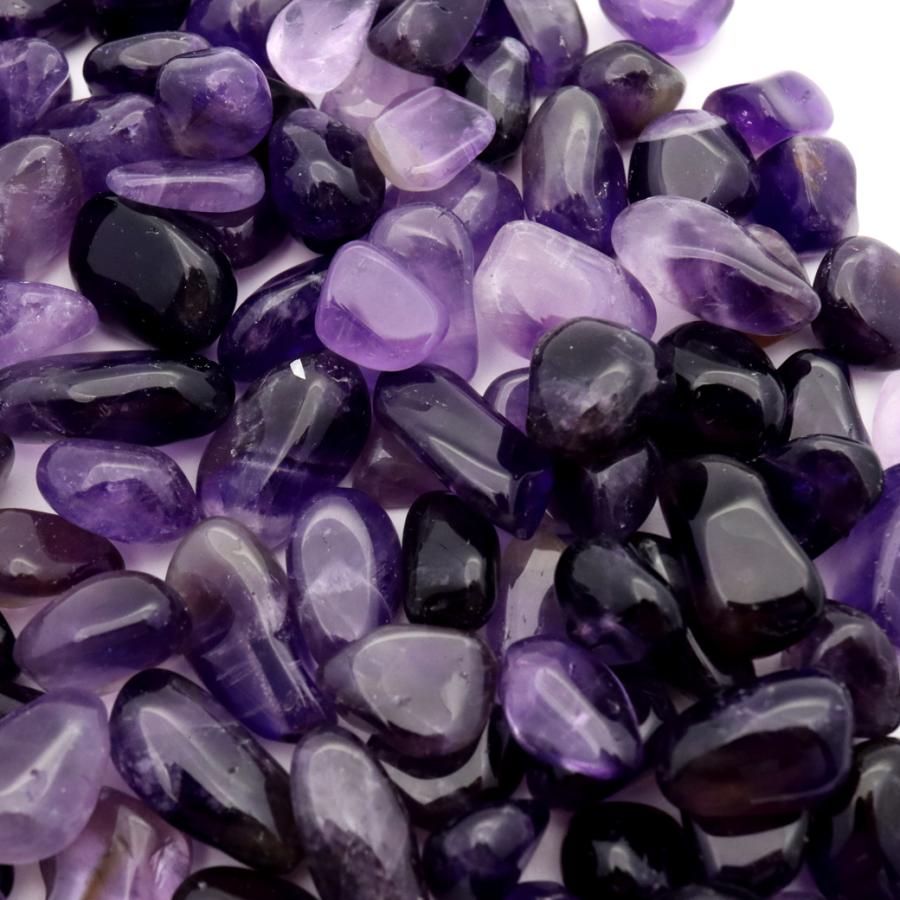200★特選NEW★愛の守護石♡濃色カラー【良質アメジスト『紫水晶』さざれ】❤ 虹入り！ アメジスト（紫水晶） 丸玉 直径 38mm 重さ 82g 透明