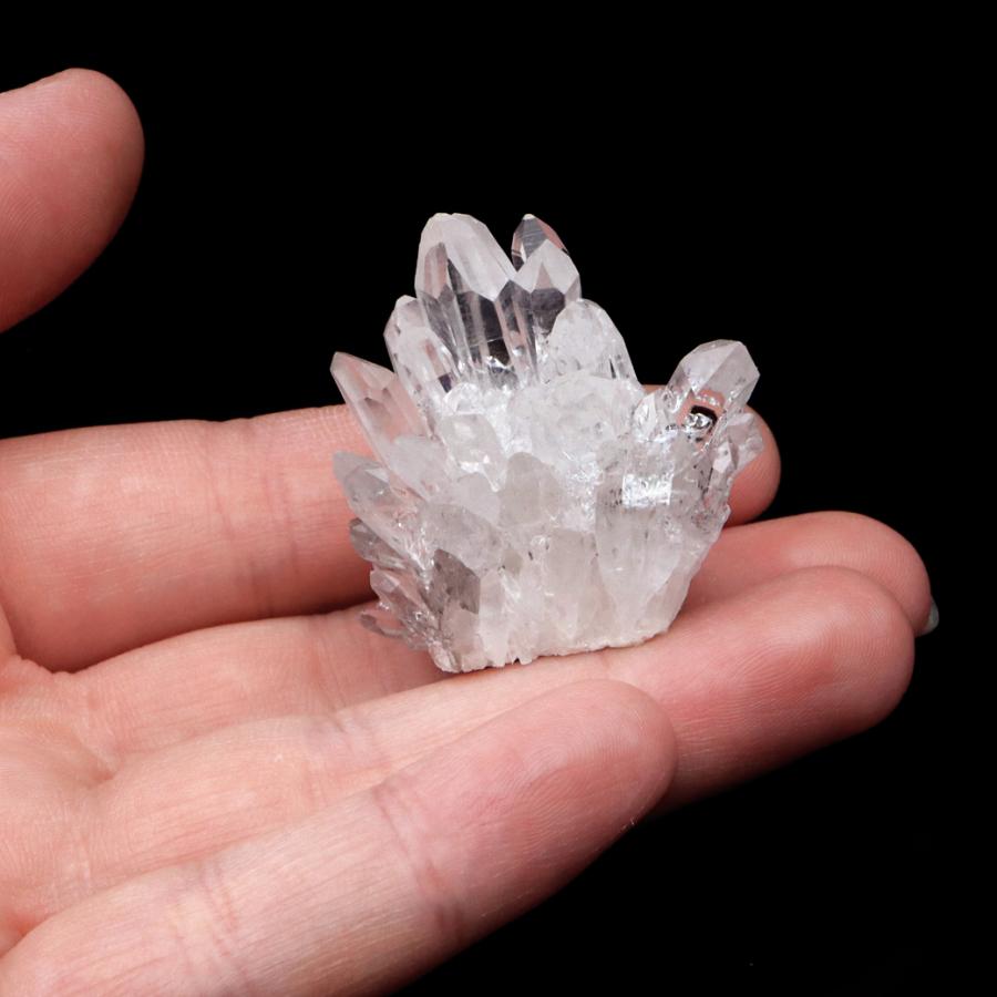 GW割‼️【超美品】貴重✨ヒマラヤ水晶クラスター　ハート型♡母岩少ないです。 ヒマラヤ 水晶 クラスター マニハール産 garsa 渓谷 原石 約230g