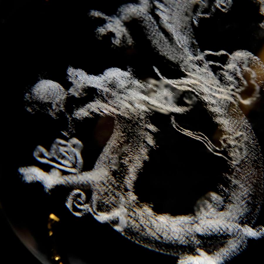 龍 クリスタルボール 約40mm 龍神 干支 辰 置き物 人工水晶 丸玉 龍 クリスタルボール 約40mm 龍神 干支 辰 置き物 人工水晶 丸玉