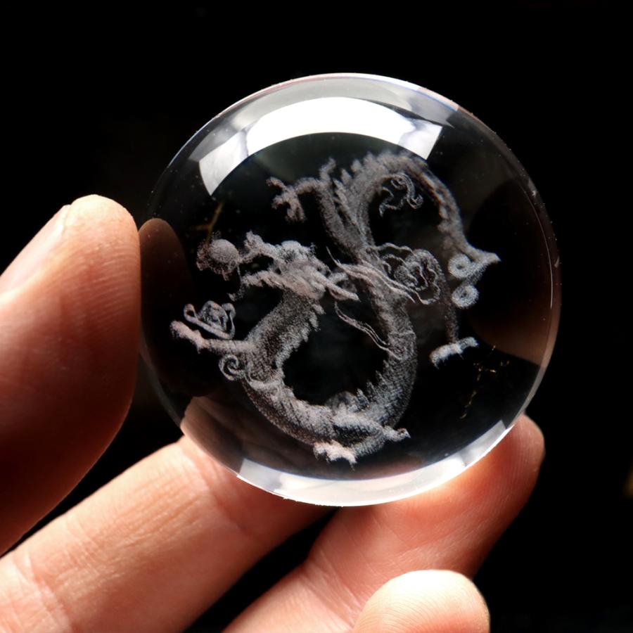 龍 クリスタルボール 約40mm 龍神 干支 辰 置き物 人工水晶 丸玉 龍 クリスタルボール 約40mm 龍神 干支 辰 置き物 人工水晶 丸玉