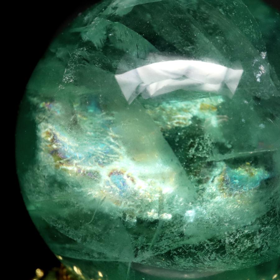 神秘的なグリーンフローライトポイント 蛍石 神秘的なグリーンフローライトポイント 蛍石