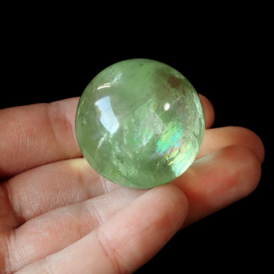【はち】天然石フローライトのスフィア　丸玉　置物NO.090310 高品質]ディープグリーンフローライト丸玉/蛍石スフィア（球体直径50.9