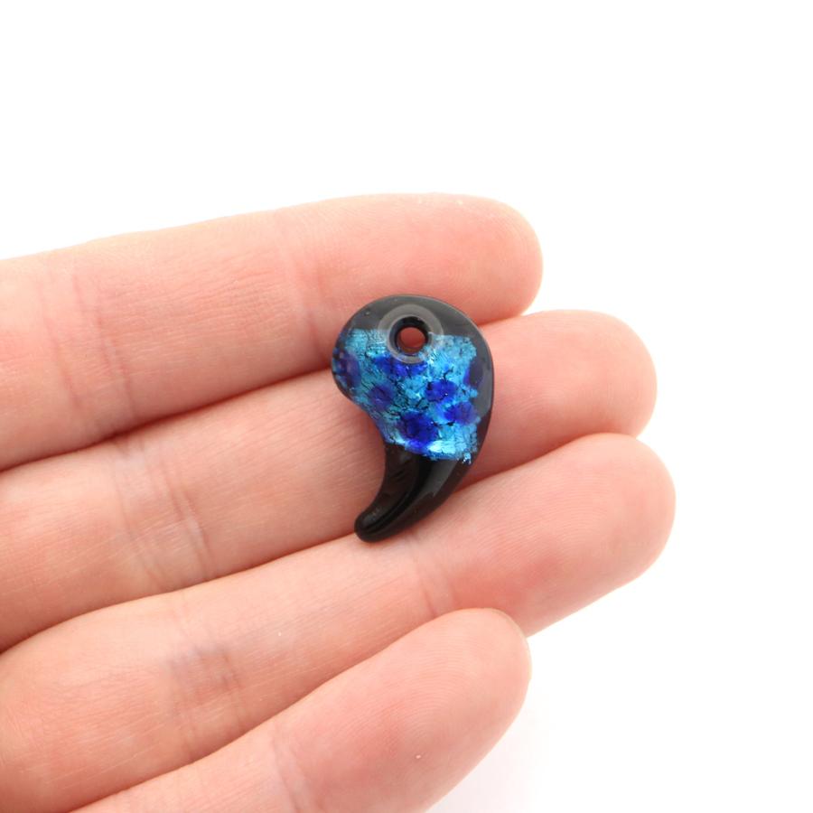 GOLD STONE 光る ホタルガラス 勾玉 ビーズ 粒売り 1個 ネックレスや