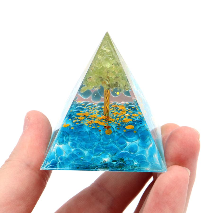 オルゴナイト ピラミッド 招財樹 ツリー 天然石 さざれ ペリドット 幅 約5cm orgonite pyramid  置物 パワーストーン｜goldstone｜05