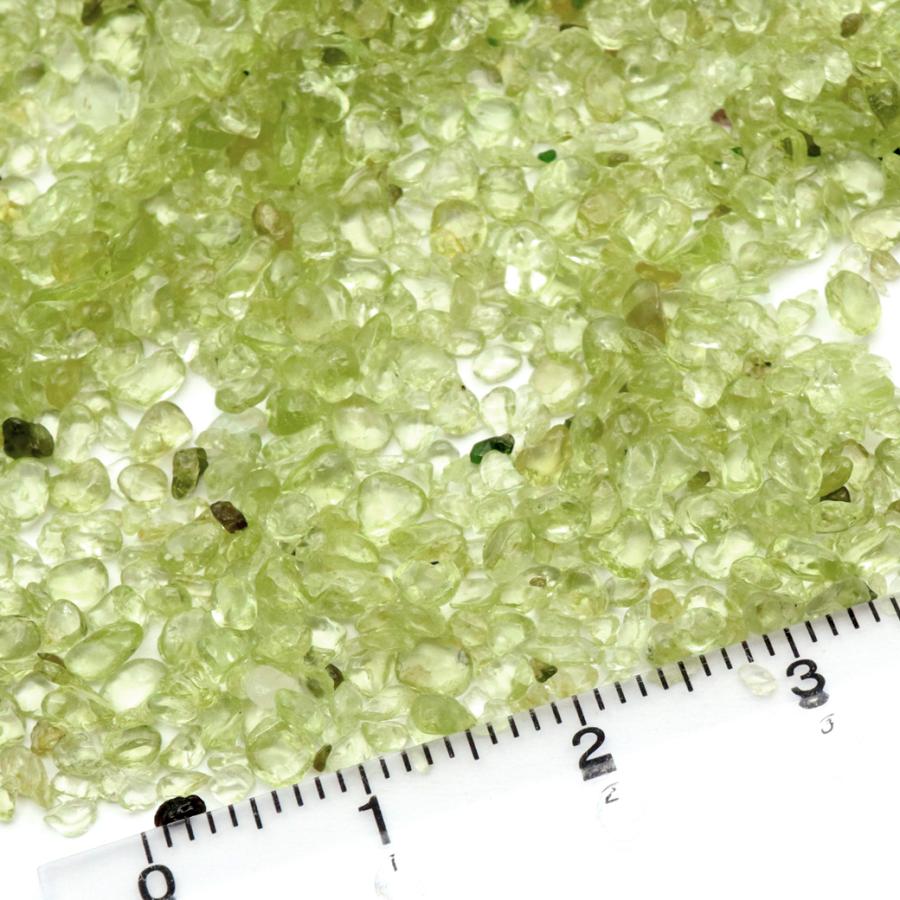 100☆数量限定☆太陽の石【100gハイクォリティ小粒ペリドットさざれ】❤️