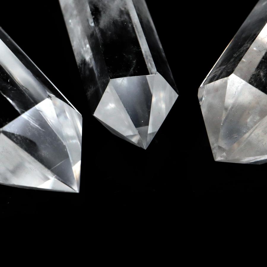 天然 水晶 六角柱 ポイント Sサイズ 高さ 5cm前後 1個売り  研磨磨き 浄化 ヒーリング 天然石 ブラジル産 天然石 パワーストーン 置き物 お守り 爆買 クリスマス | GOLD STONE | 03