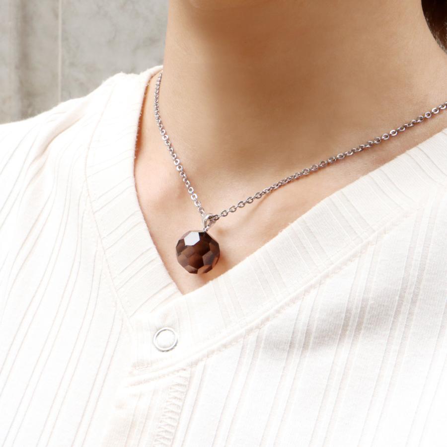スモーキークォーツ ペンダント バッキーボールカットネックレス スモーキークォーツ ペンダント バッキーボールカットネックレス