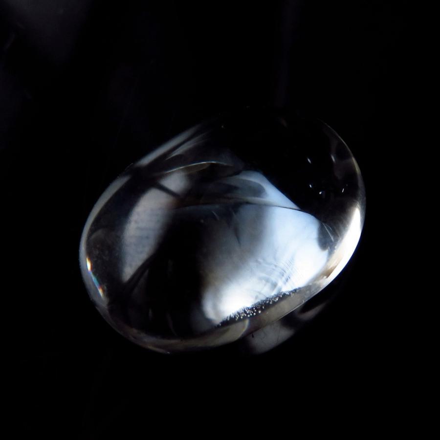 高透明 虹入り天然 水晶 ルース タンブル レインボー アイリス 高透明 虹入り天然 水晶 ルース タンブル レインボー アイリス