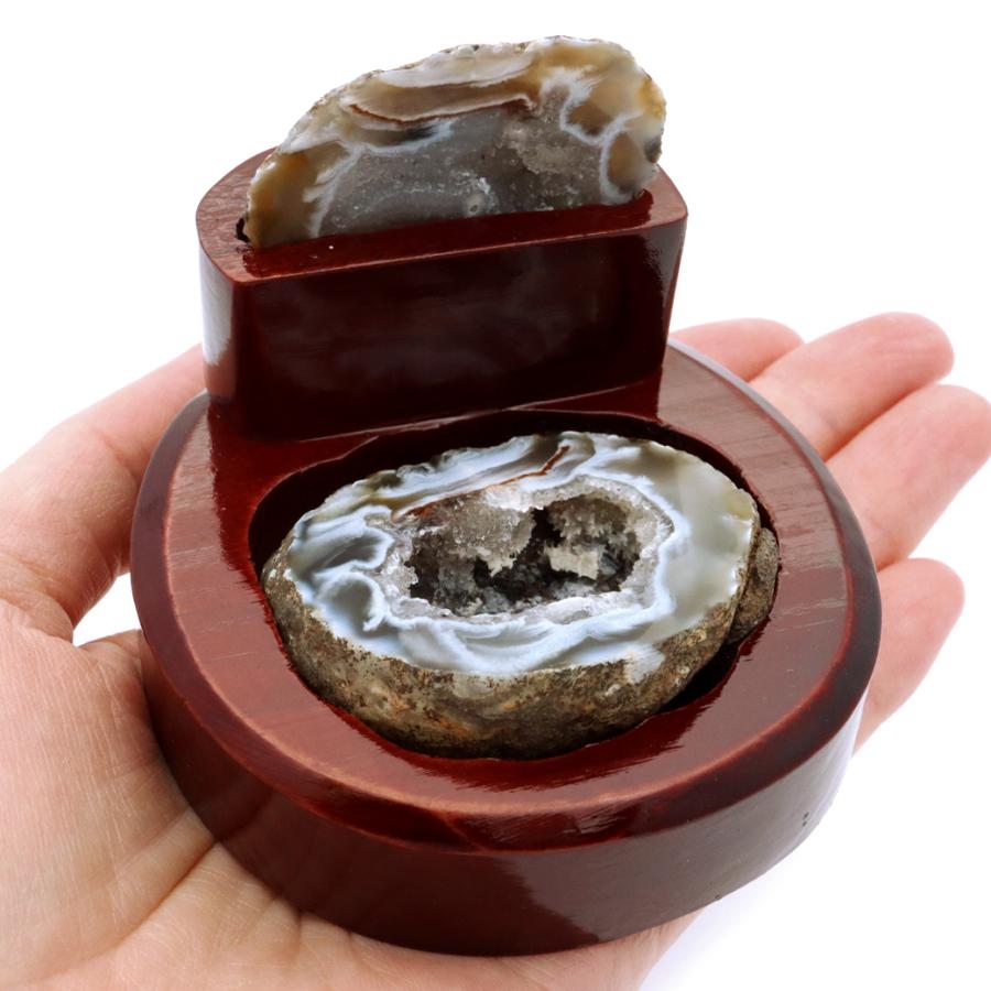 GOLD STONE トレジャーメノウ 台付き 1点もの 124g 瑪瑙 風水 聚宝盆