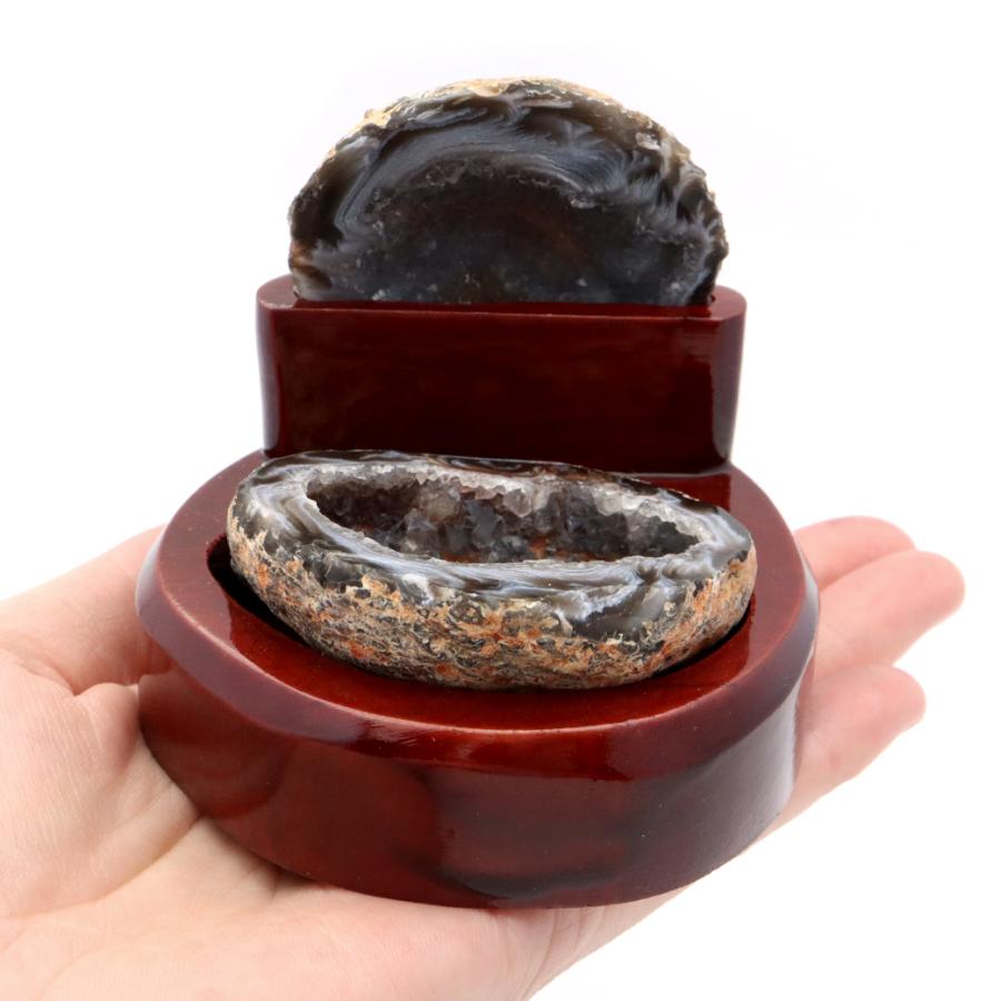 GOLD STONE トレジャーメノウ 台付き 1点もの 168g 瑪瑙 風水 聚宝盆