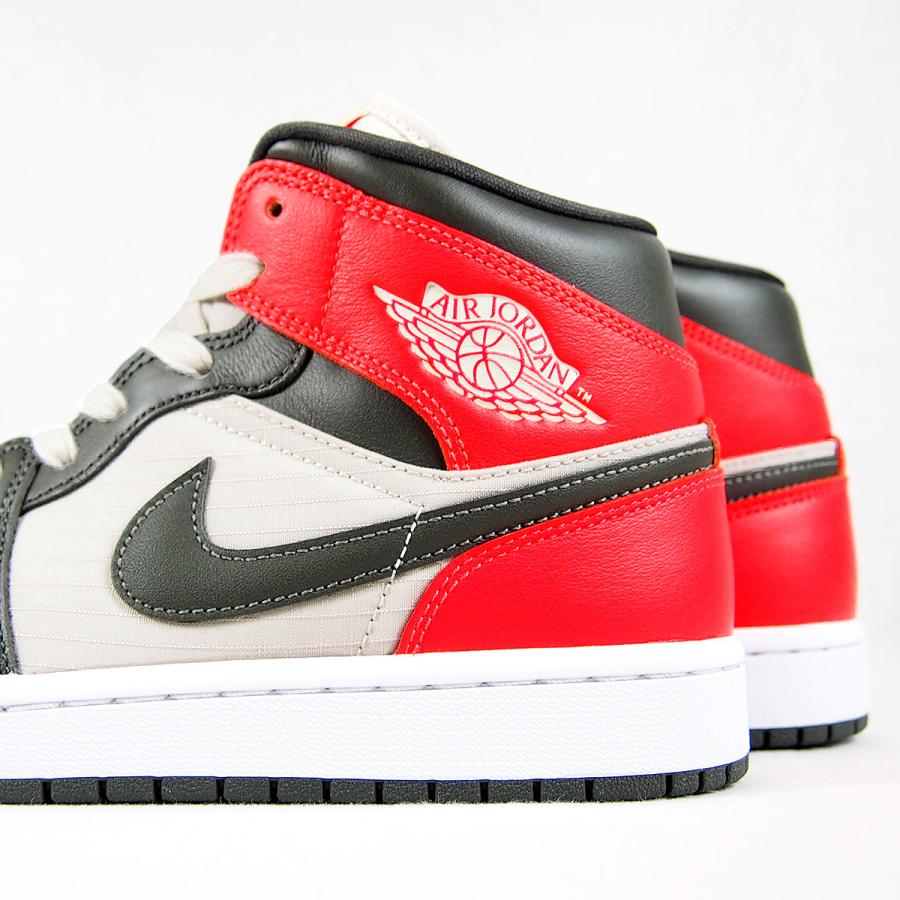NIKE ナイキ スニーカー メンズ ウィメンズ エアジョーダン1 NIKE ナイキ スニーカー メンズ ウィメンズ エアジョーダン1