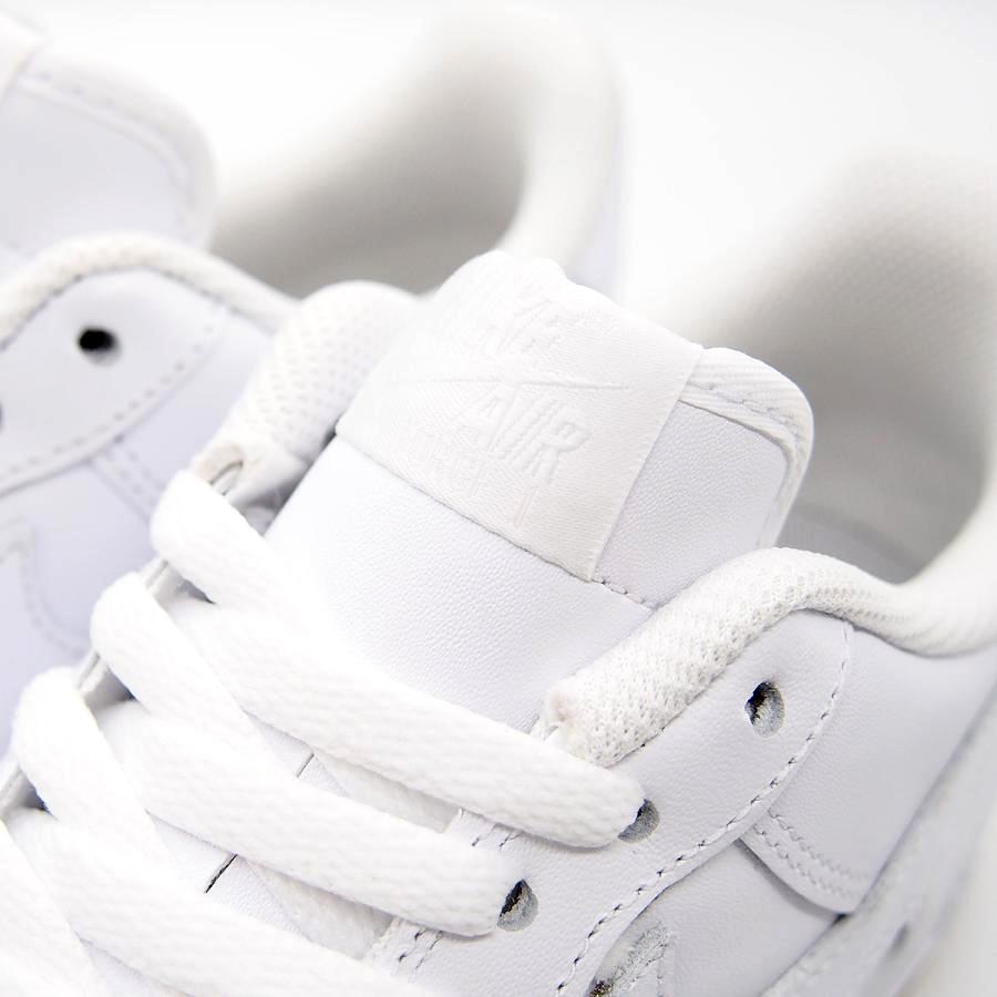 NIKE ナイキ スニーカー レディース エアフォース1 '07 ホワイト NIKE ナイキ スニーカー レディース エアフォース1 '07 ホワイト
