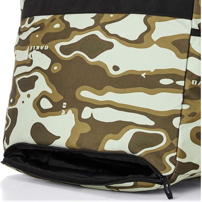 OAKLEY（オークリー） BG TOTE バッグ 15.0 Oakley BG Tote Bag 15.0 - Blackout | Oakley® JP