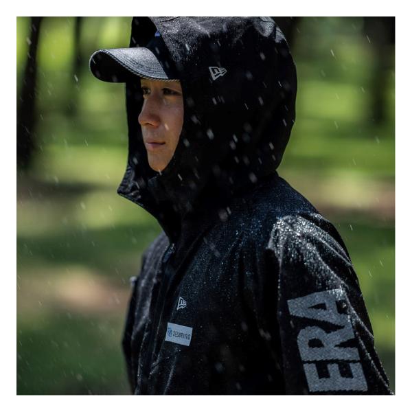 ニューエラ メンズ レインウエア　13061566 ブラック　撥水　吸水速乾　防水　セットアップ 大きいサイズ有 フラッグロゴはリフレクティブ仕様 cm XL