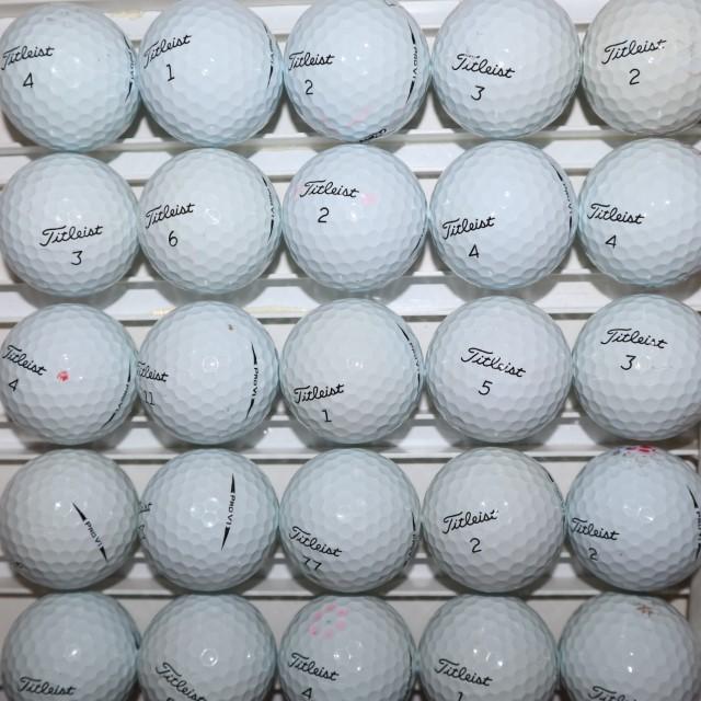 25個 プロV1 17~18年モデル Bランク prov1 白 タイトリスト 中古 ロストボール 送料無料｜golfandreuse｜04