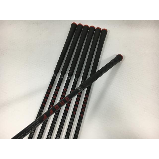 返品OK お買い得品！中古 (7本)ONOFF 赤アイアン 2008 4〜9.P スムース