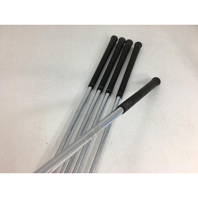 返品OK  お買い得品！中古 (5本)ゼクシオ10 テン (XXIO 10 X) アイアン 2018 (ネイビー) 6〜9.P NSプロ 870GH D.S.T 選択なし Rの画像