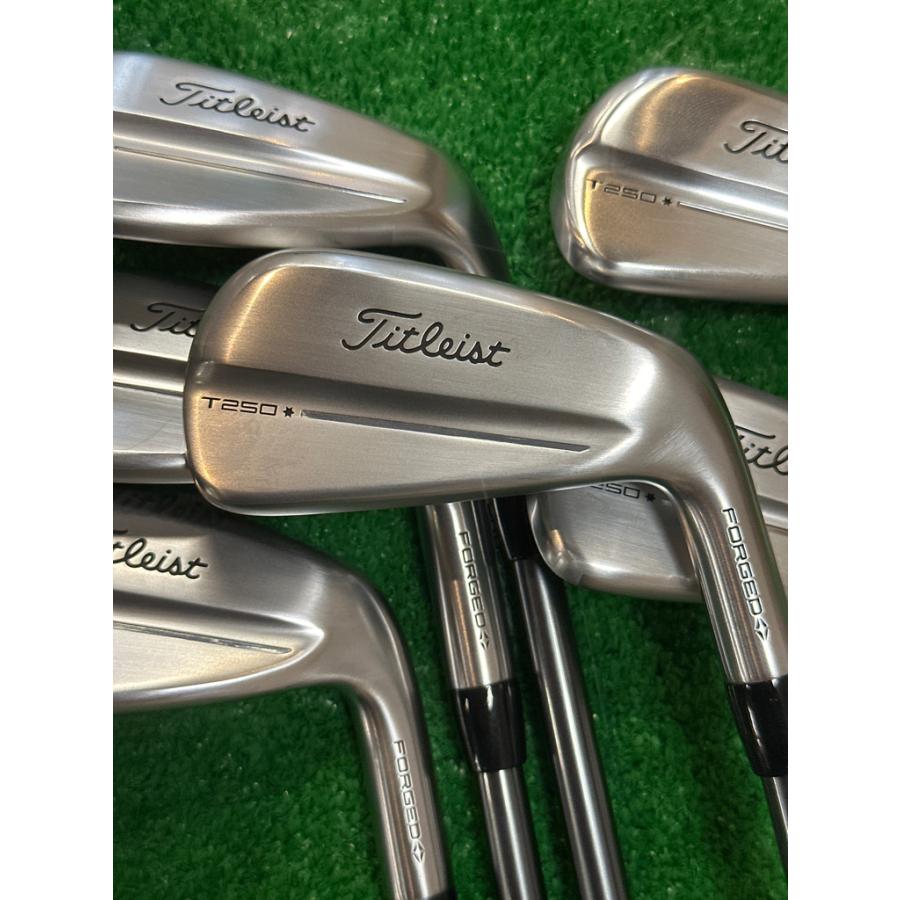 タイトリスト　T250(2025) ローンチスペック　　AMC RED65 R コース未使用 タイトリストTitleist T250☆ Launch Specアイアン