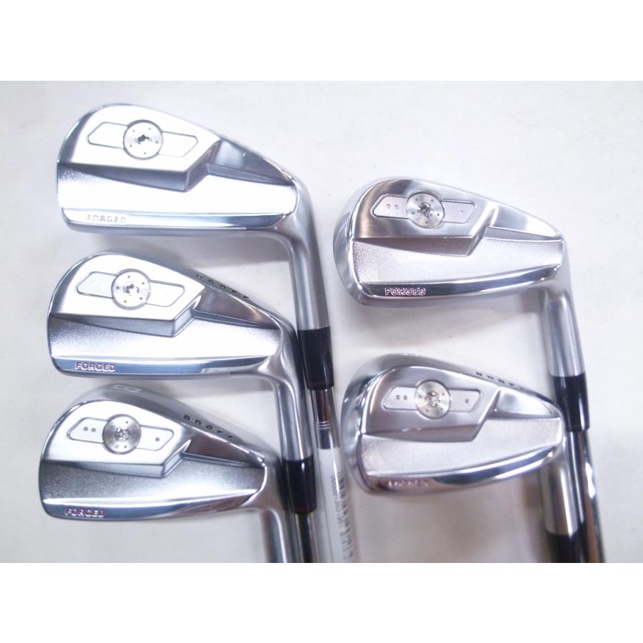 KURO（オノフ） 極上美品ONOFF オノフFORGED KURO 黒(2026)アイアンN.S.PRO MODUS3 TOUR 110【S ...