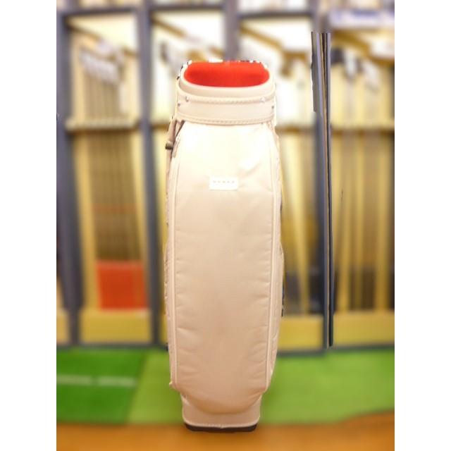 ONOFFナイロンツイルシリーズの7型タイプ ob3624_angle_dark-navy_2.jpg