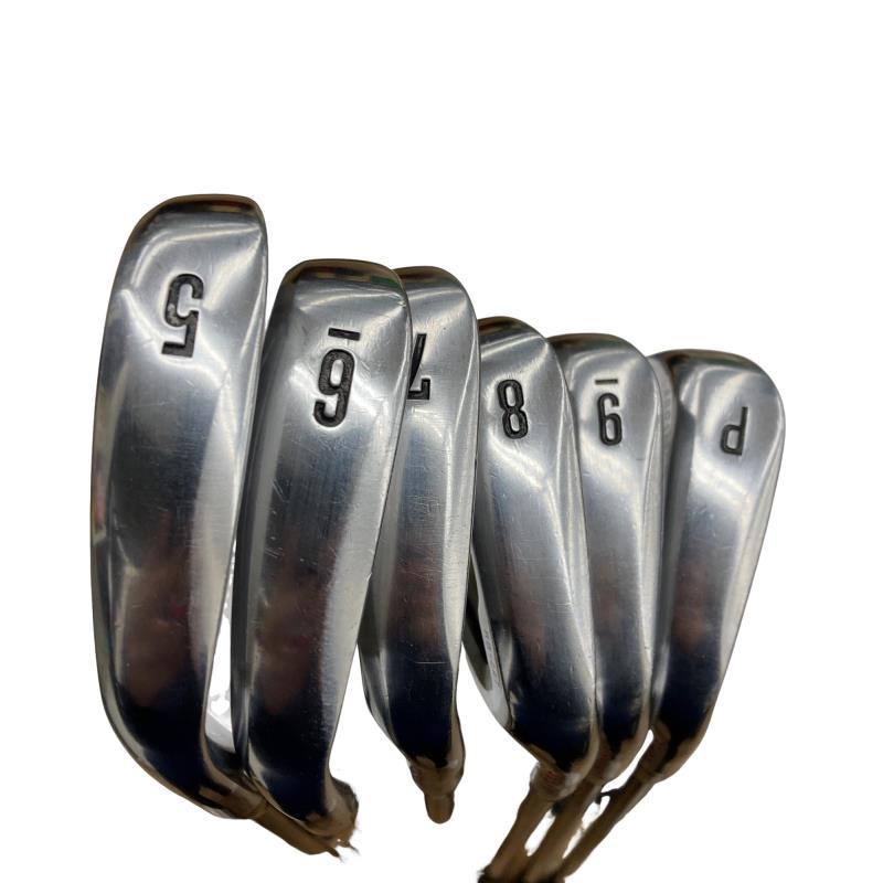 グローブライド ONOFF オノフ 2010 メンズ アイアン 8本セット R グローブライド ONOFF オノフ 2010 メンズ アイアン 8本セット R ONOFF