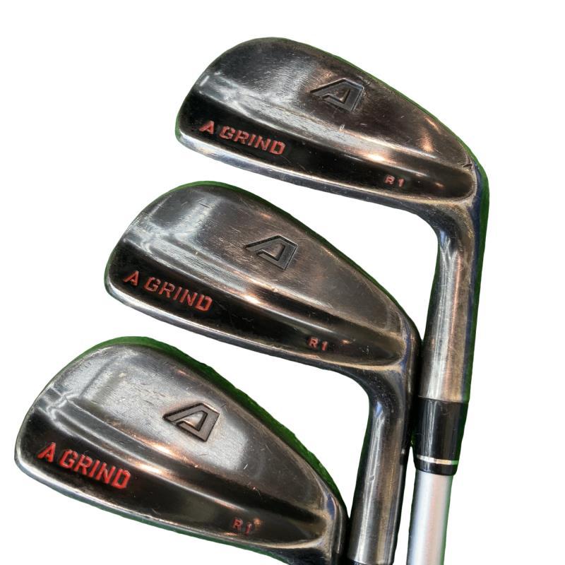A DESIGN GOLF A GRIND R1 マッスルバックアイアン(ブラック) 6S アイアンセット IR フレックスSの画像
