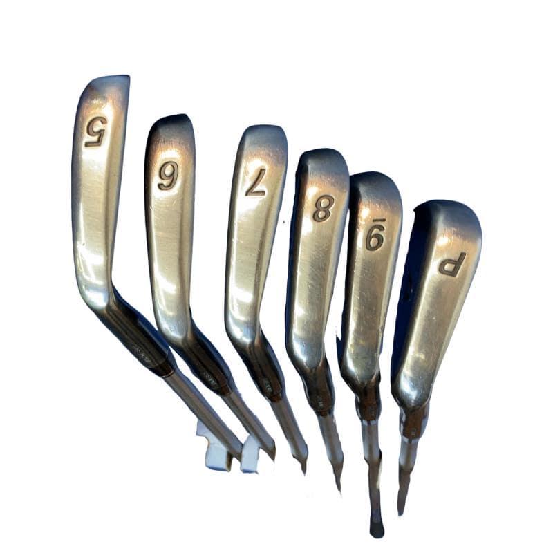 A DESIGN GOLF A GRIND R1 マッスルバックアイアン(ブラック) 6S アイアンセット IR フレックスSの画像