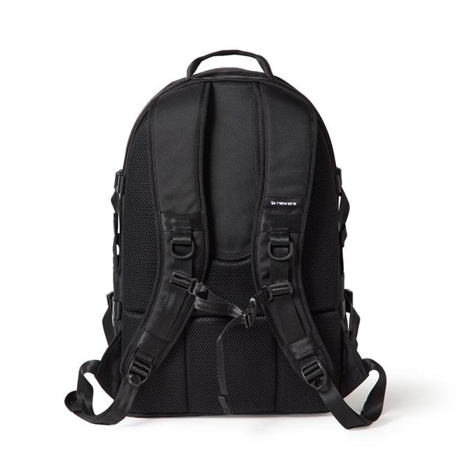 NEW ERA（ニューエラ） バックパック NEW ERA CARRIER PACK 35L 160D