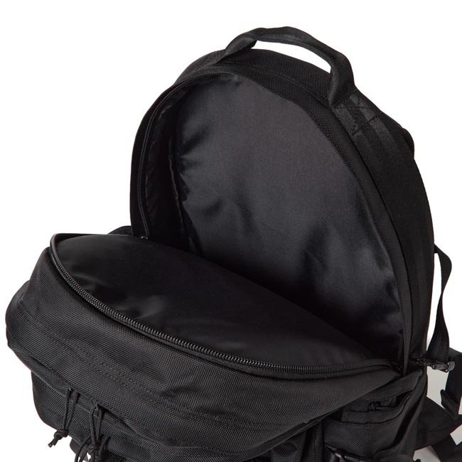 NEW ERA（ニューエラ） バックパック NEW ERA CARRIER PACK 35L 160D
