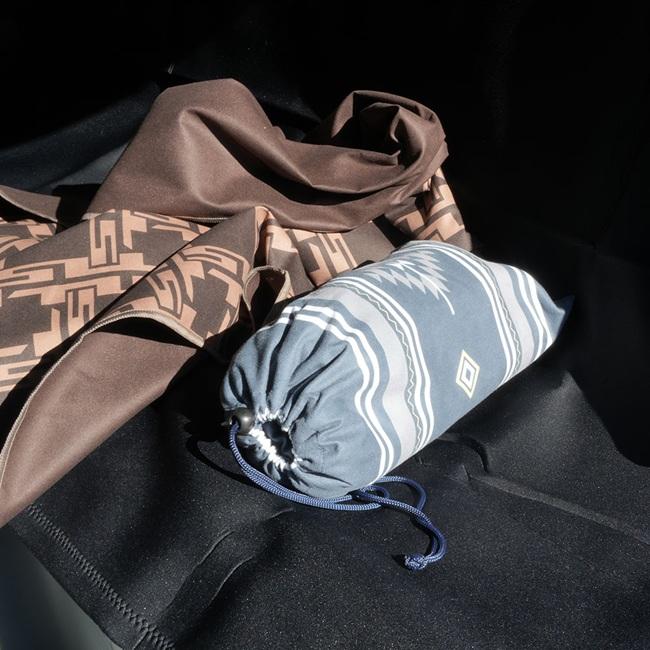 JPGOODBUY公式アカウント02さん専用 PONCHO SAM RONE TOOLS コンパクト収納 お着替えポンチョ TOOLS TLS MOBILE PONCHO