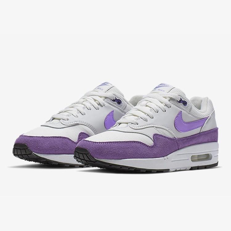 nike wmns air max 1