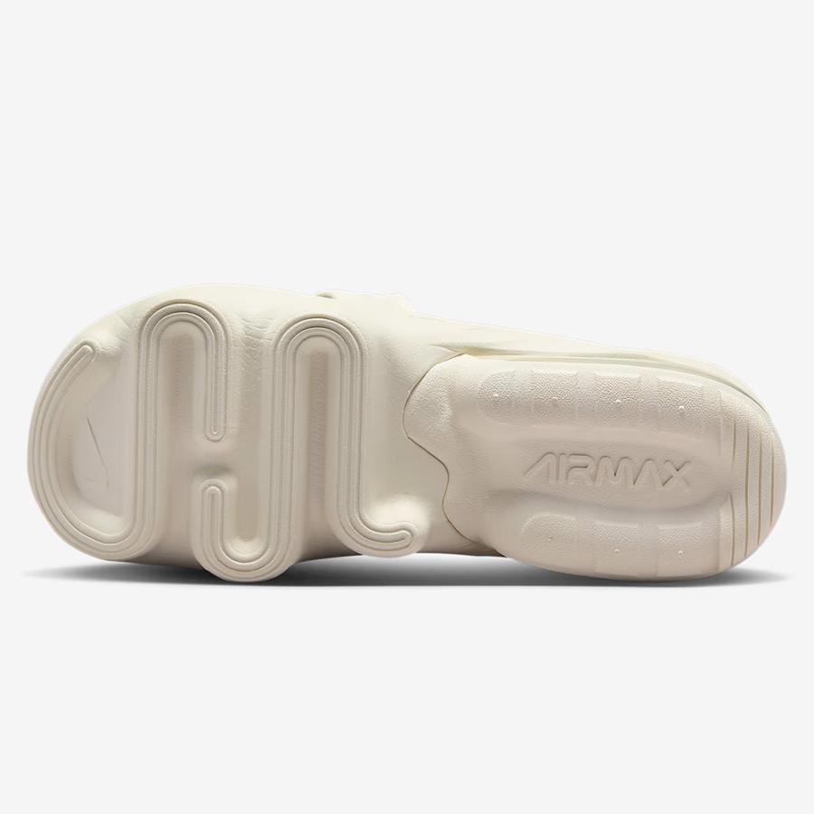 NIKE（ナイキ） ウィメンズ エアマックス ココ サンダル WMNS AIR MAX