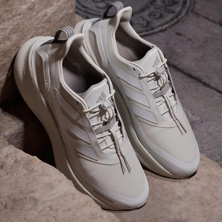 adidas ウルトラブースト 5 GTX 27cm 新品 adidas（アディダス） ウルトラブースト ライト 2.0 GORE-TEX IG9350