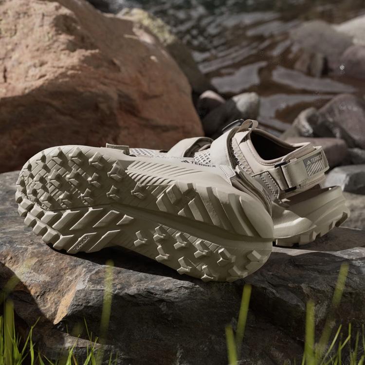adidas（アディダス） テレックス adidas TERREX HYDROTERRA AT