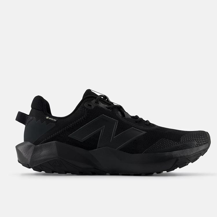 New Balance（ニューバランス） ランニングシューズ ナイトレイル 