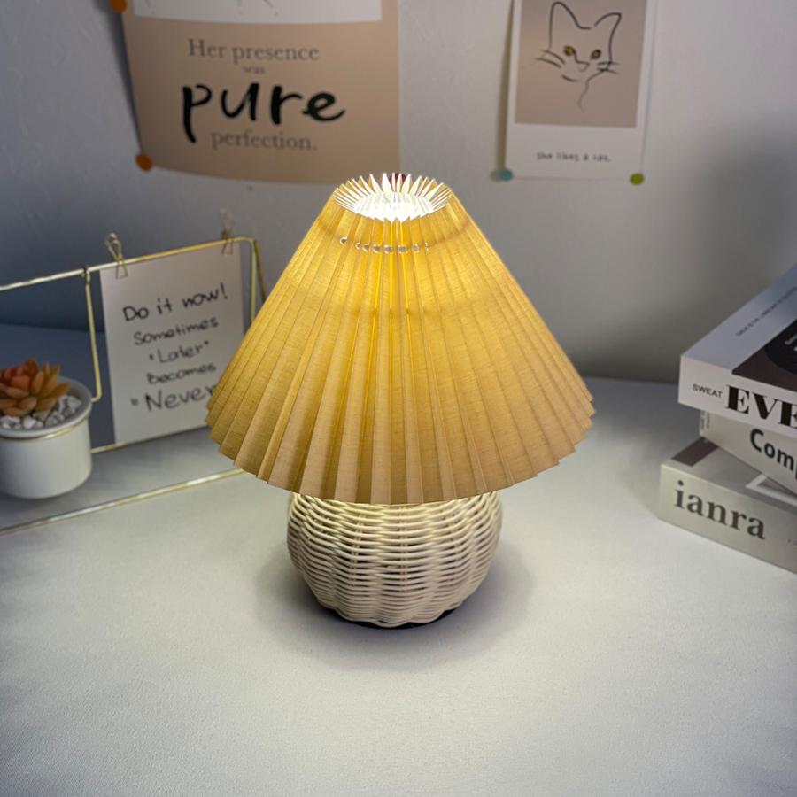 プリーツ シェード ランプ Sns映え 韓国 お洒落 インテリア 暖色 ライト Led ラタン 北欧 テーブルランプ 韓国 卓上ライト モダン テーブルライト 雑貨 読書灯 Light0016 Golwis 通販 Yahoo ショッピング
