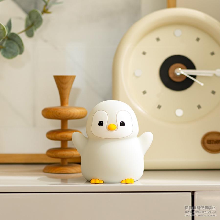 ペンギンのライト 2月下旬ごろ発売予定の #ペンギンライト 撮ってみました💡 もう