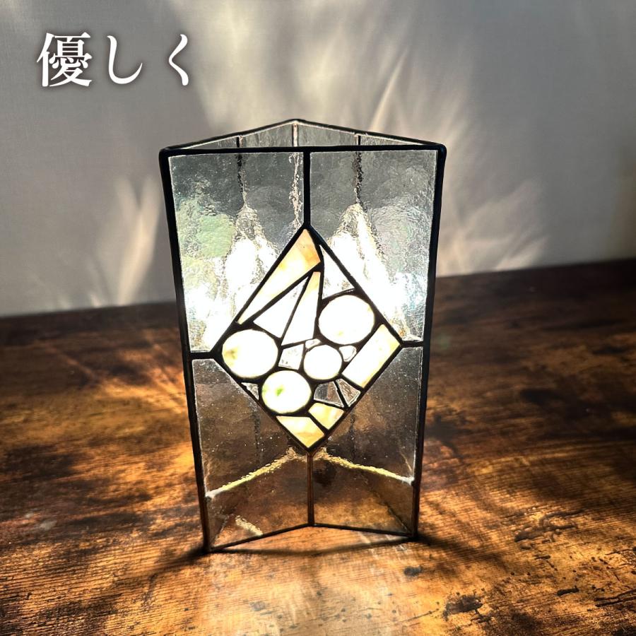 お買い物祭りWEEK！／ステンドグラスライト 糸魚川翡翠 天然記念物 国  