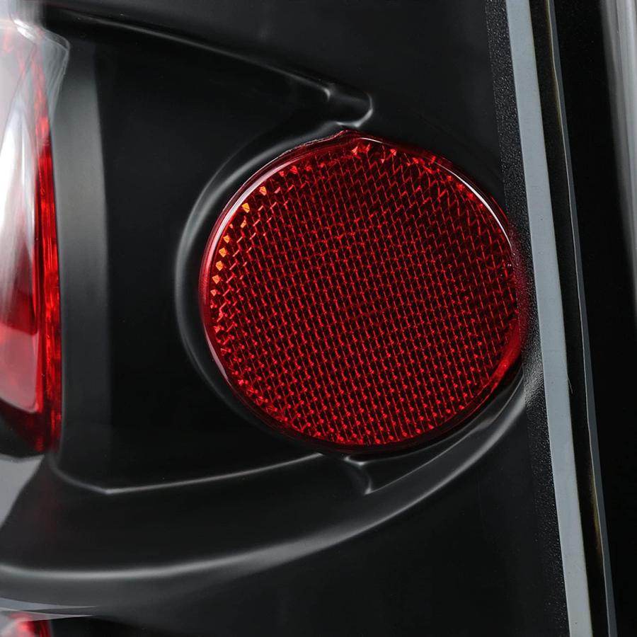 【並行輸入品】Spec-D Tuning ブラックハウジング クリアレンズテールライト 2003-2006 シボレーシルバラード 1500 2500_6