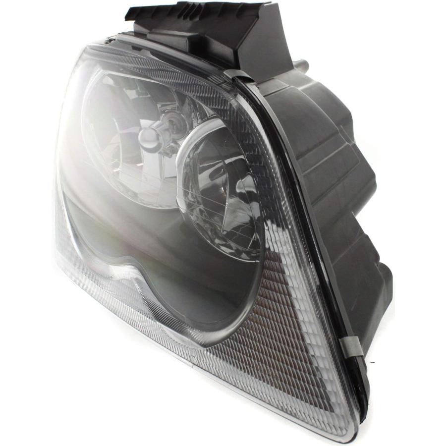 【並行輸入品】Evan-Fischer ヘッドライトセット 2004-2006 Chrysler Pacifica 左ドライバーと右助手席側ハロゲン電の画像