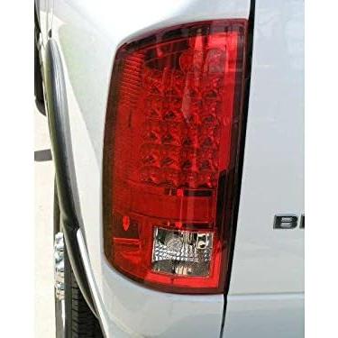 【並行輸入品】Xtune Euro LED Style Tail Light for Dodge Ram 1500 09-18 - 2500 3500の画像
