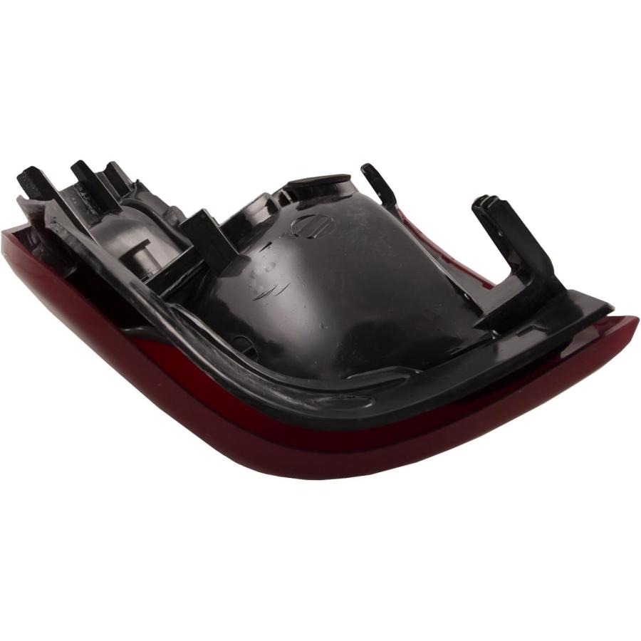 【並行輸入品】HEADLIGHTSDEPOT Tail Light Compatible with Chevrolet GMC Sierra 1500の画像