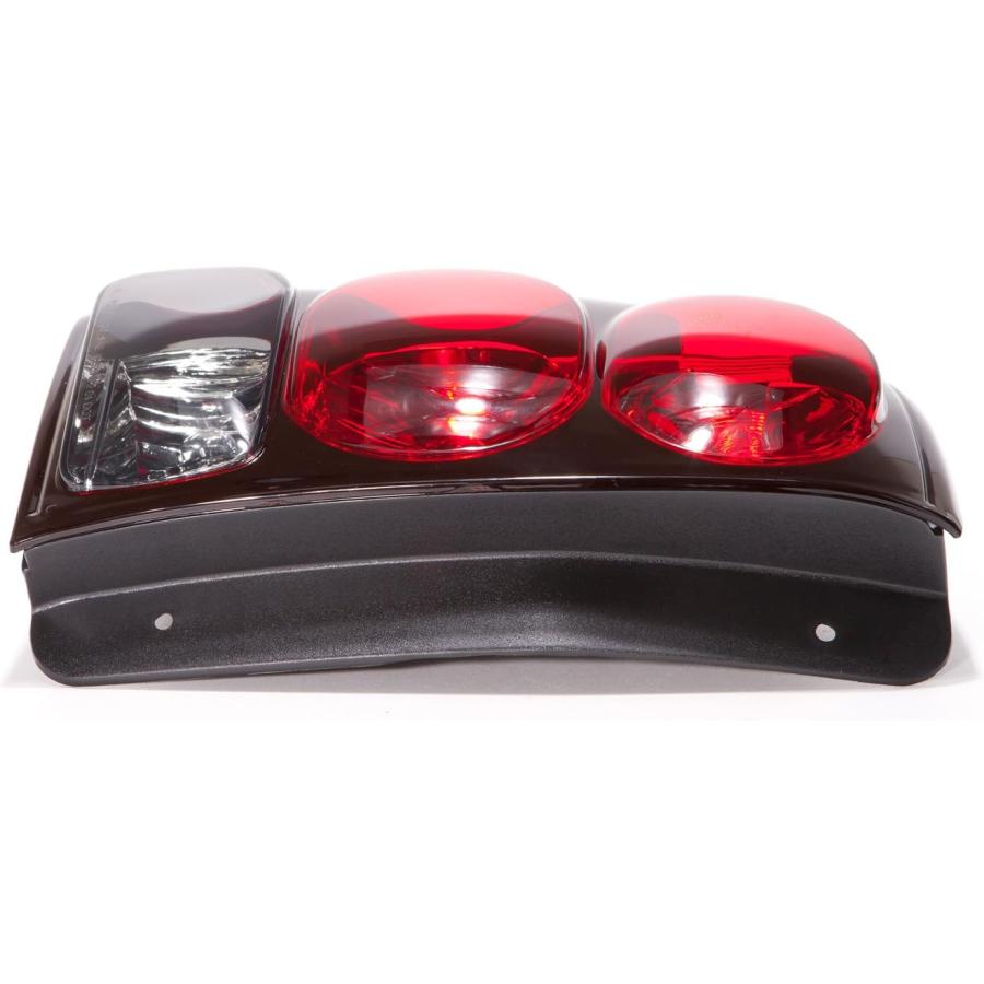 【並行輸入品】HEADLIGHTSDEPOT シボレー トレイルブレイザー 助手席側 交換用テールライトの画像