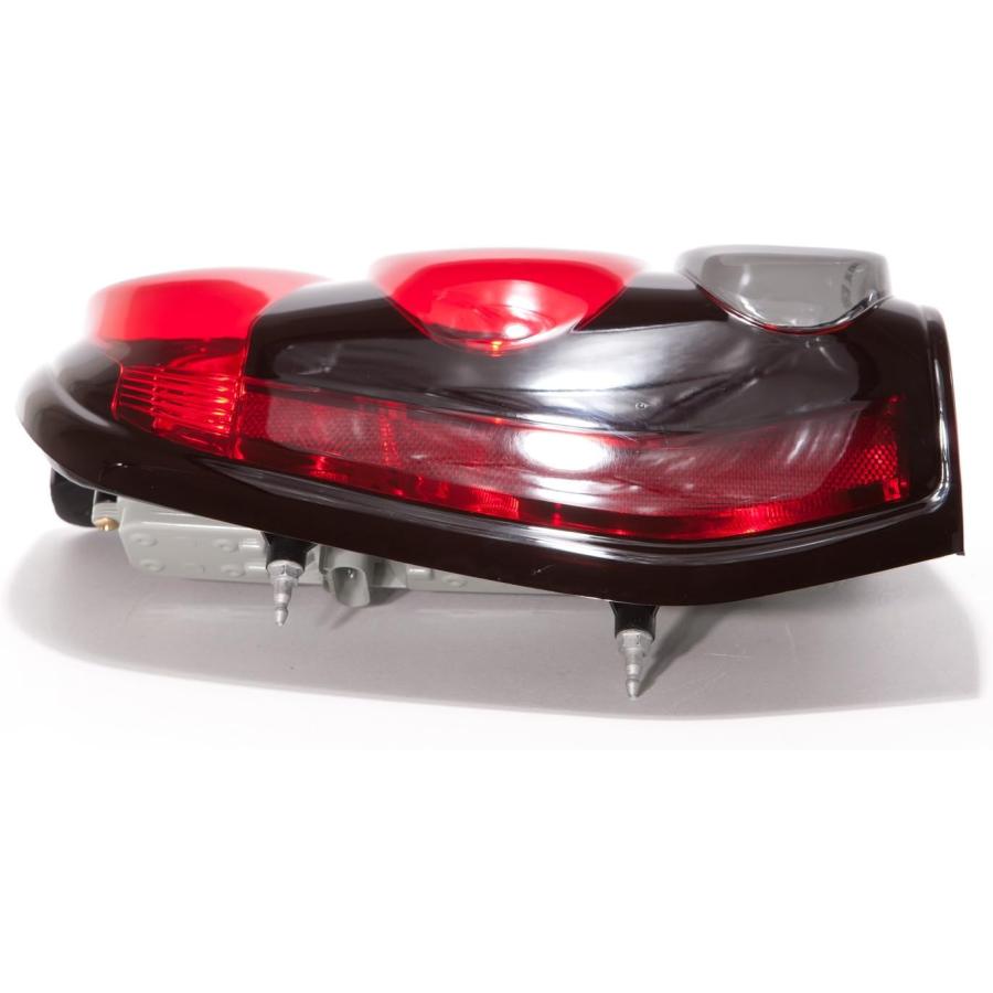 【並行輸入品】HEADLIGHTSDEPOT シボレー トレイルブレイザー 助手席側 交換用テールライトの画像